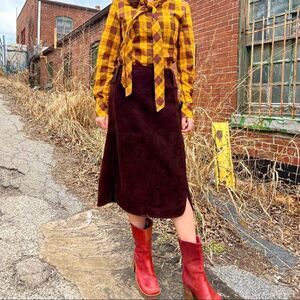 Saks Fifth Ave Folio Vintage 1970’s 💯 Leather/Suede skirt